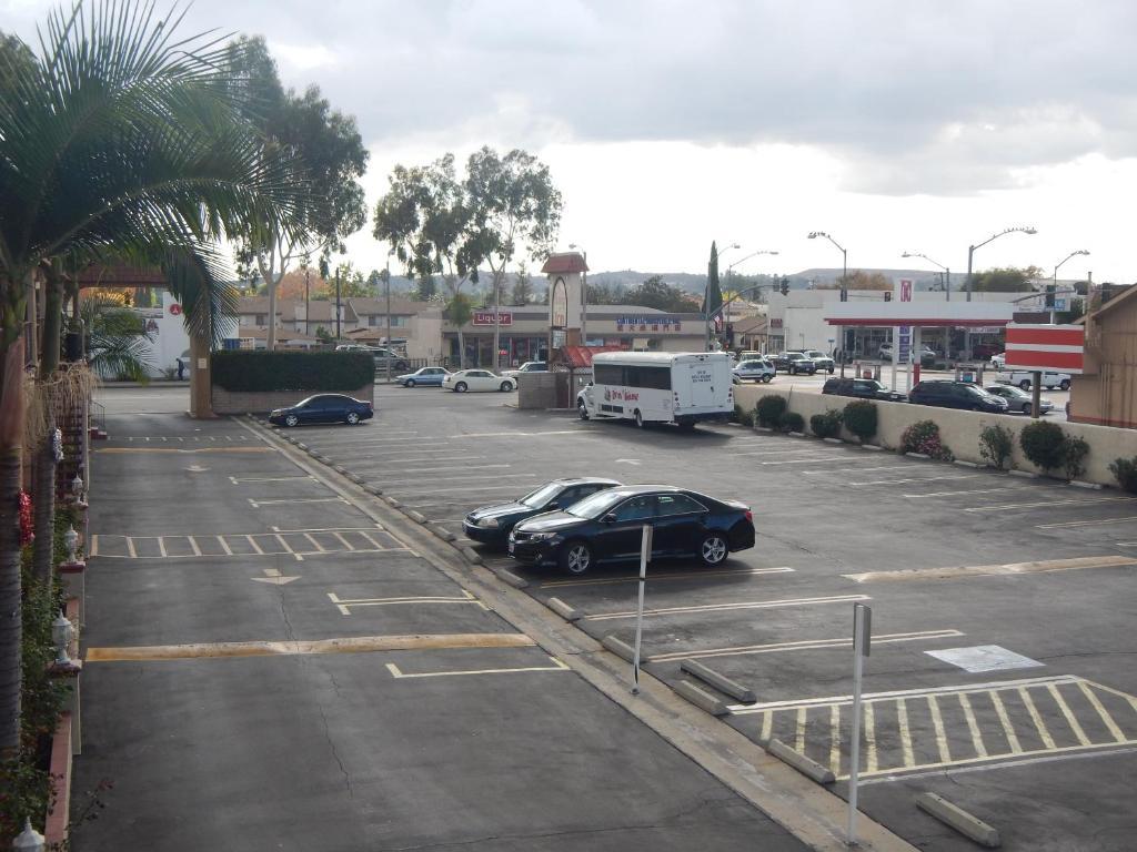 Flamingo Inn Rosemead Extérieur photo